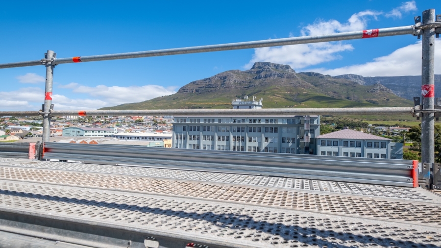 1 Bedroom Property for Sale in Woodstock Western Cape